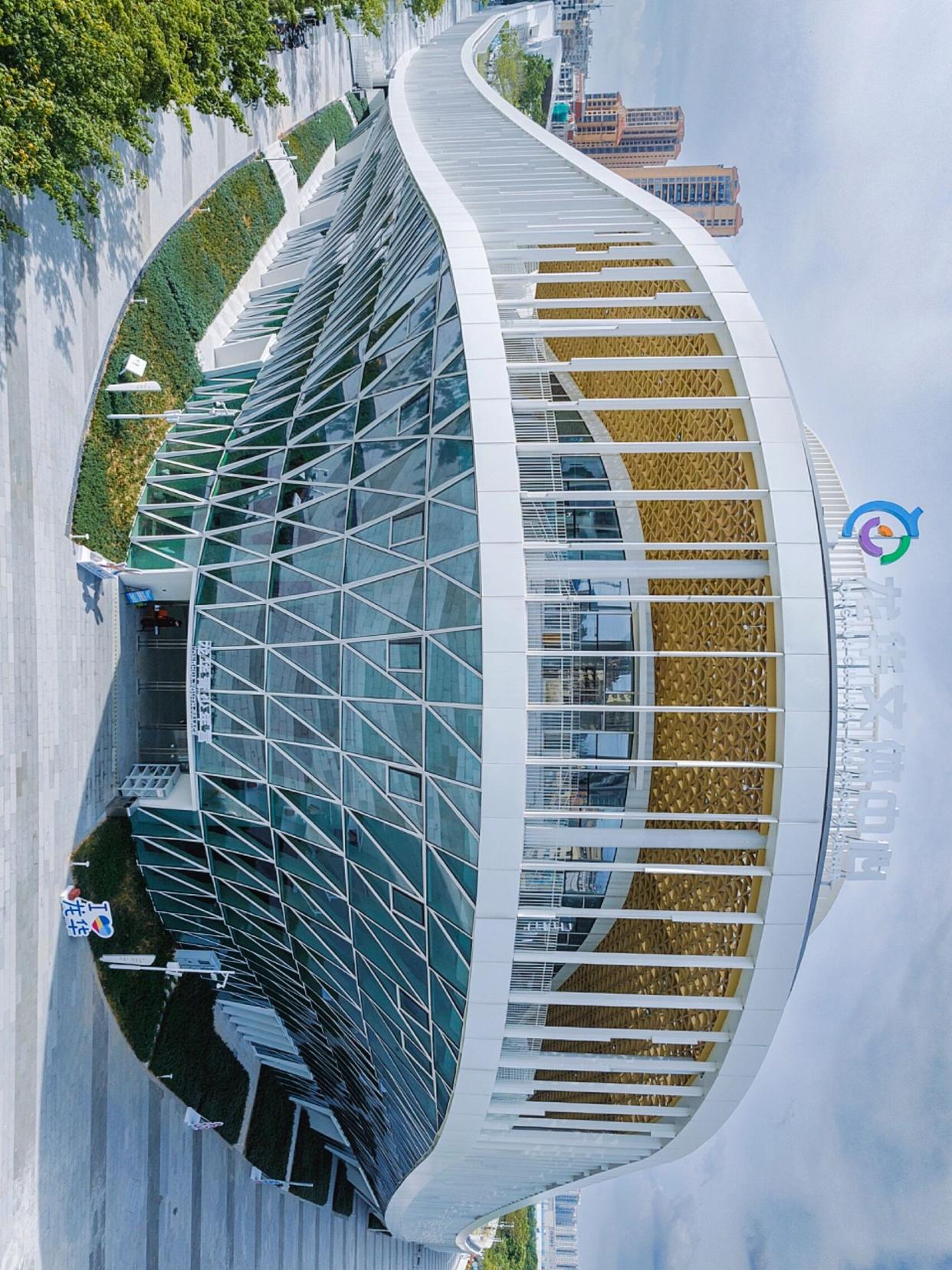 深圳龍華區(qū)青少年宮攜手廣西維構(gòu)網(wǎng)絡(luò)科技有限公司 智慧室內(nèi)導(dǎo)航系統(tǒng)賦能青少年公共服務(wù)新體驗